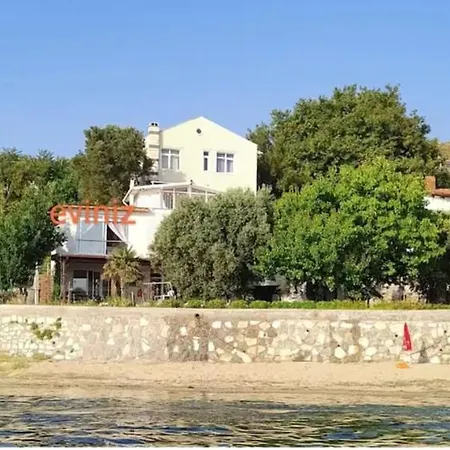 Гостевой дом Sonsuzluk Denizine Uyanmaya Ne Dersin?